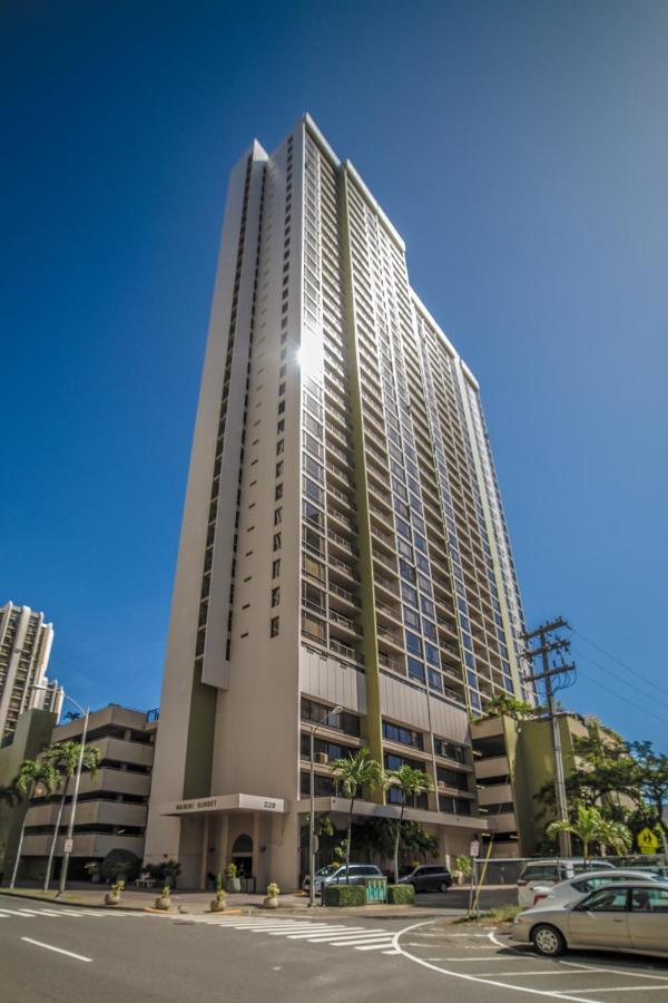 Apartamento Beautiful Mountain View In Waikiki Sunset With Parking Honolulu Exterior foto